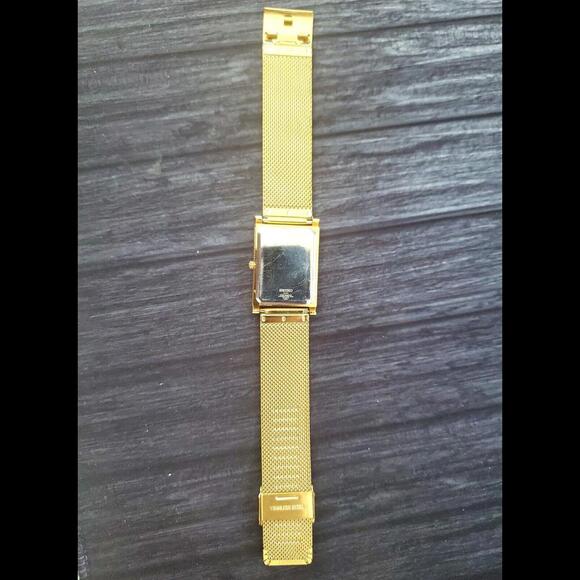 Vintage Tank Rectangular Slim Seiko Champaign Dial Milanese band Mens Watch 🌟 - Picture 8 of 8